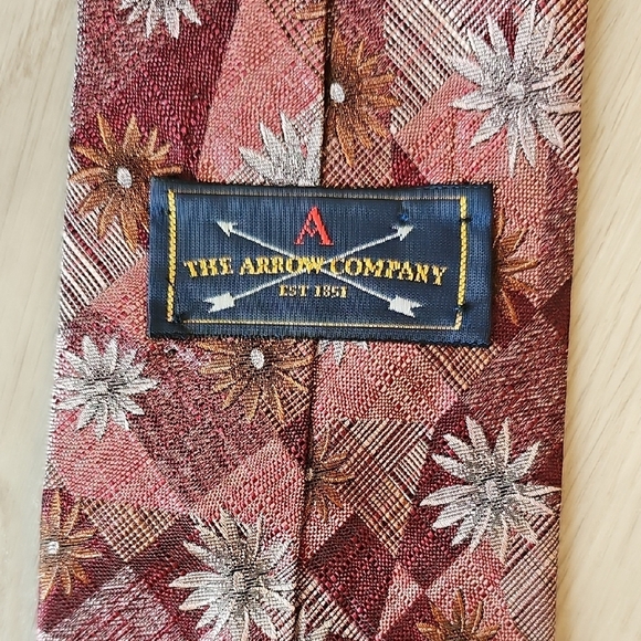 Vintage ARROW Geometric Floral Silk Neck Tie - Picture 6 of 12